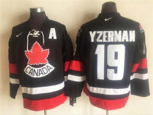 2002 Winter Olympics Team Canada #19 Steve Yzerman CCM Vintage Jersey - Red/Black