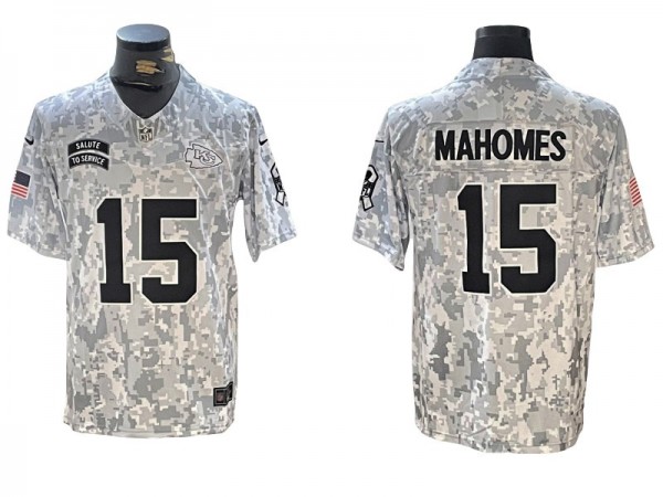 Kansas City Chiefs #15 Patrick Mahomes Arctic Camo 2024 Salute to Service Limited Jersey