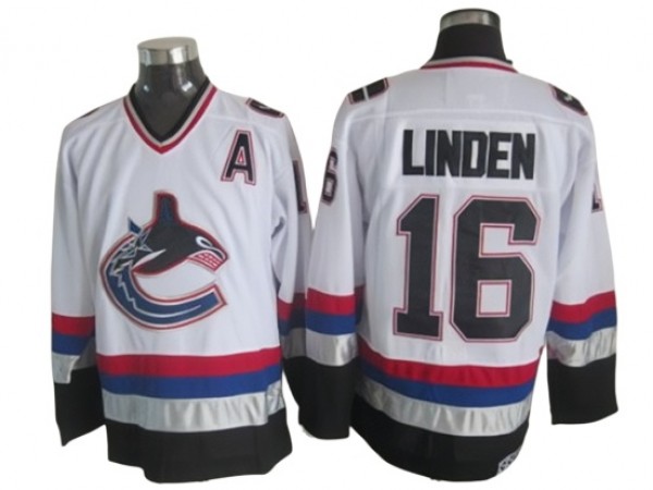 Vancouver Canucks #16 Trevor Linden 2005 Vintage CCM Jersey - Black/White