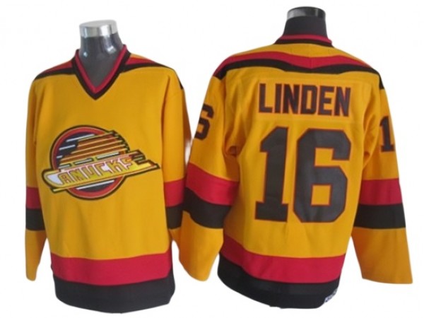 Vancouver Canucks #16 Trevor Linden 1989 Vintage CCM Jersey - Black/Yellow